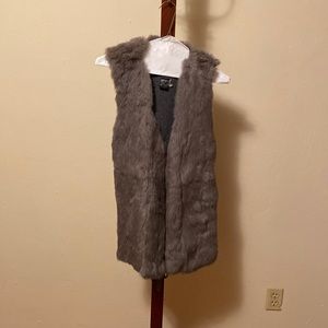Fur front Sweater Vest